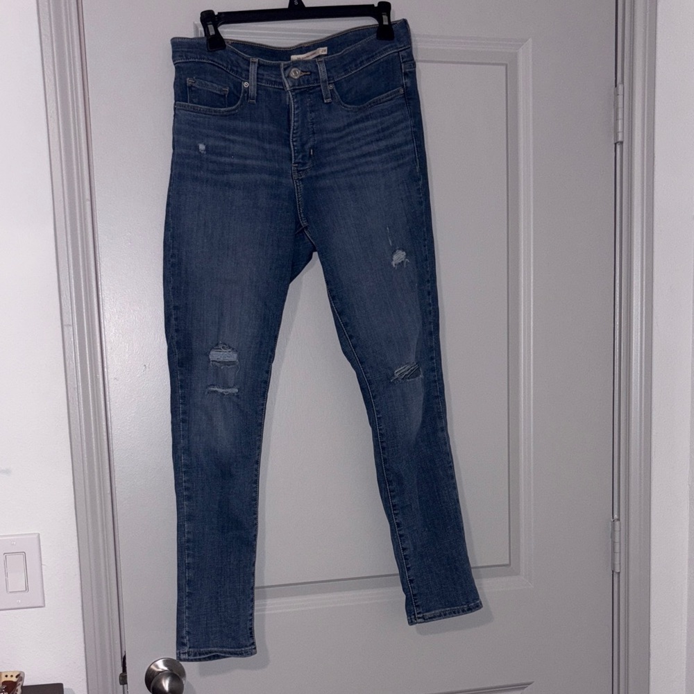 Levi's Distressed Blue Skinny Jeans